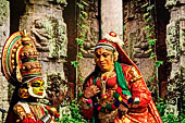 Indian classical dance - Kathakali performance at Cochin Cultural Centre 